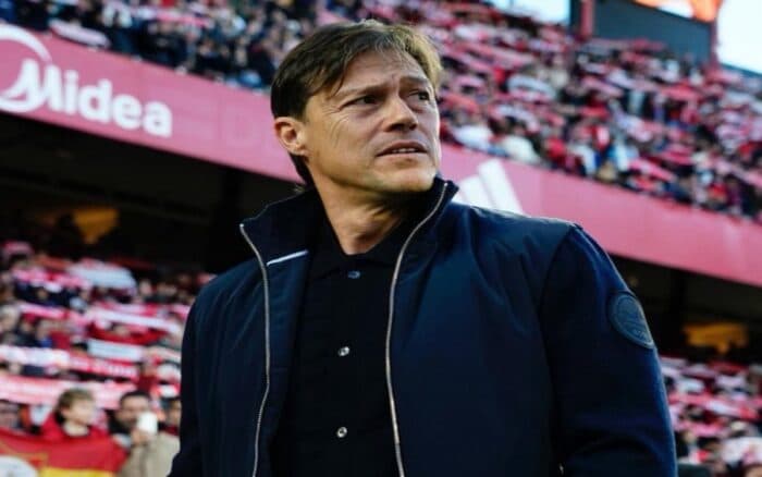 Sevilla anuncia la destitución del técnico argentino Matías Almeyda