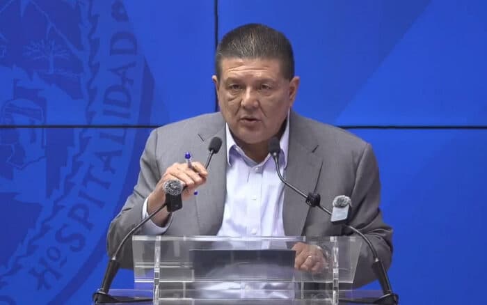 Renuncia César Jáuregui como fiscal de Chihuahua; admite omisiones en operativo con agentes de EE.UU.