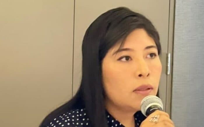 Justicia de Perú declara improcedente traslado de Betssy Chávez hacia México