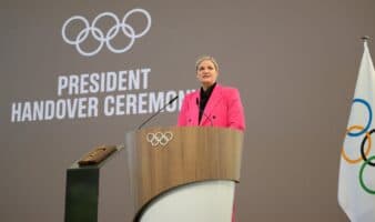 Coventry pide a la UE respetar autonomía del deporte y apoyar la neutralidad del COI | Video