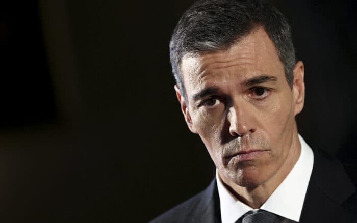 El presidente español Pedro Sánchez descarta adelantar elecciones