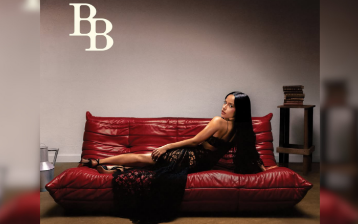Becky G presenta 'Baraja Bendita' y abre un nuevo capítulo en su carrera