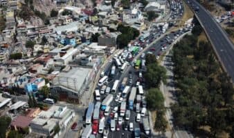 Transportistas anuncian megabloqueo el día del partido México-Chequia