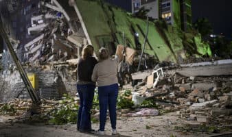 México y EE.UU. ofrecen apoyo a Venezuela tras sismos; Delcy Rodríguez agradece solidaridad internacional