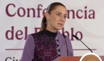 Sheinbaum busca prohibir doble nacionalidad a presidentes y gobernadores
