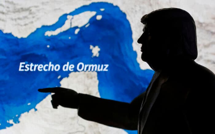 Irán desmiente a Trump: 'Simplemente es falso' que haya un acuerdo sobre Ormuz