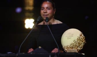 Charlyn Corral hace historia: el Balón de Oro reconoce a la mejor delantera del mundo