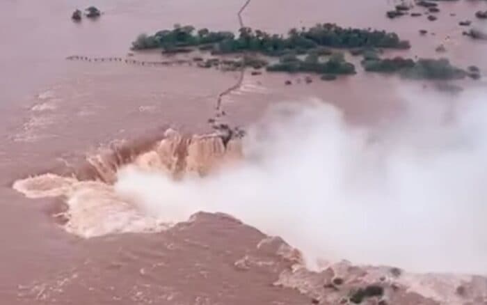 Cierran cataratas del Iguazú por alertas de crecidas en Argentina debido al El Niño