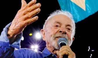 Lula será presidente de Brasil por cuarta vez; se impone a Flávio Bolsonaro