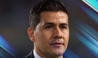 Costa Rica encarga al mexicano Miguel Chacón la mejora de los árbitros y del uso del VAR